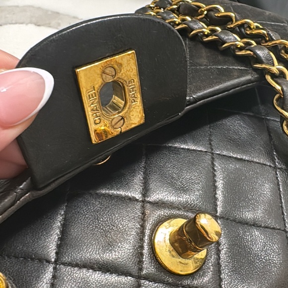 Vintage Chanel Double Flap - Picture 3 of 6